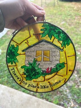 Wizard of Oz Stained Glass 'There's No Place Like Home' Suncatcher